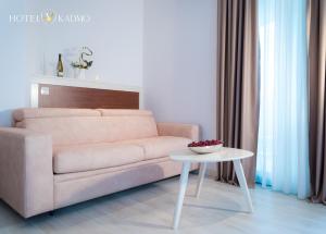 Posezení v ubytování Hotel Kadmo by Aycon