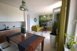 Posezení v ubytování M&K Apartamenty Zielony Zakątek - Sobieszewo