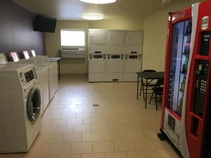 A kitchen or kitchenette at Aspen Suites Hotel Sitka