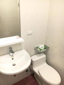 Un baño de Dong-Qing Swiss Homestay