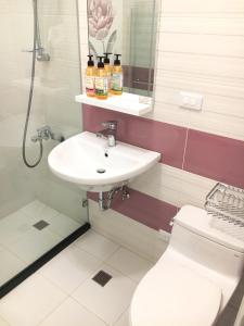 Un baño de Dong-Qing Swiss Homestay