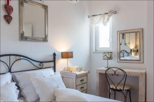 Posteľ alebo postele v izbe v ubytovaní Luxury Sea View Apartments