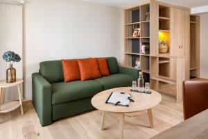 Hotel Hirschen Wildhaus的休息区