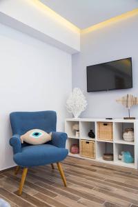 TV a/nebo společenská místnost v ubytování Elenis Philoxenia
