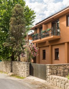 Budova, kde se apartmán nachází