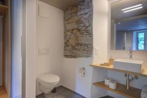 Vannituba majutusasutuses MyVerzasca Resort Ai piee