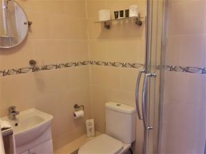 Ένα μπάνιο στο Lancaster Townhouse +19 φωτογραφίες