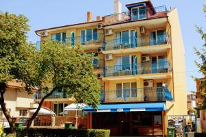 Budova, kde se hotel nachází