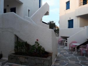 Gallery image of Holidays in Paros in Aliki