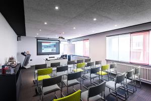 Бізнес-центр і / або конференц-зал в City Hotel Biel Bienne Free Parking