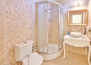 Gallery image of Alacati Sorf Hotel in Alacati