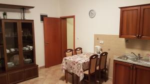 Kuchyňa alebo kuchynka v ubytovaní Villa Crikvenica