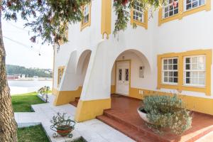 Κήπος έξω από το Villa Ericeira