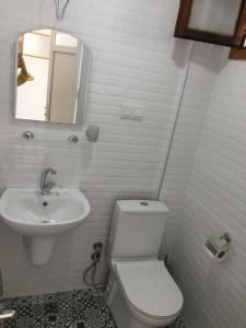 Koupelna v ubytování Miss Hotel Karya