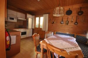 Cucina o angolo cottura di Chalet Edelweiss