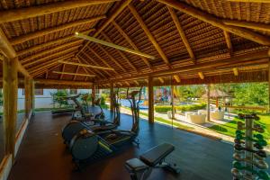 The fitness centre and/or fitness facilities at Pousada dos Pireneus