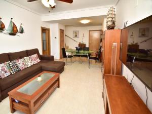 Χώρος καθιστικού στο Apartment Jardines del Montgo-2 by Interhome