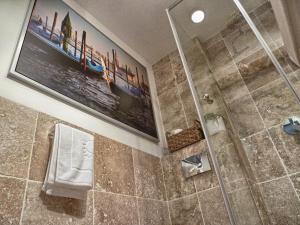Kúpeľňa v ubytovaní Tartaczna Deluxe Apartments Gdansk