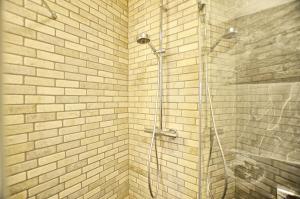 Kúpeľňa v ubytovaní Tartaczna Deluxe Apartments Gdansk