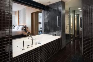 Et bad på G Hotel Gurney