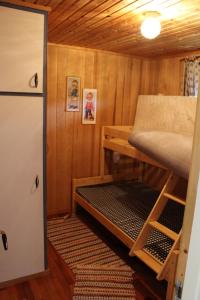 Gambar di galeri bagi Bergheim Two-Bedroom Cottage di Birkeland