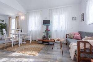 Posedenie v ubytovaní Studio Villa Ivka