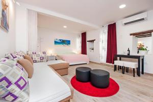 Posezení v ubytování La Svalba Rooms & Studios