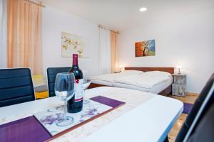 Postel nebo postele na pokoji v ubytování La Svalba Rooms & Studios