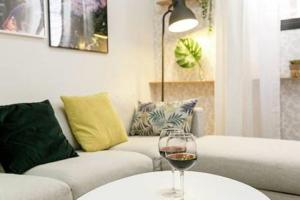 Posedenie v ubytovaní Family apartment Patio&Swimming pool in center Malaga