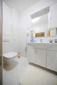 Kúpeľňa v ubytovaní Apartmani Vlado Mitar