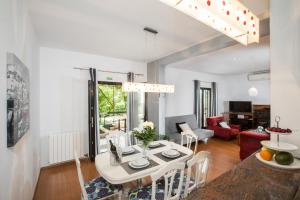 Χώρος καθιστικού στο Zeleni kuk