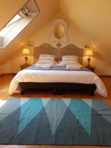 Postel nebo postele na pokoji v ubytování Île ô des capucins