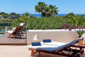 Gallery image of Can Mares in Cala Tarida