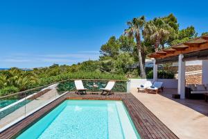 Gallery image of Can Mares in Cala Tarida