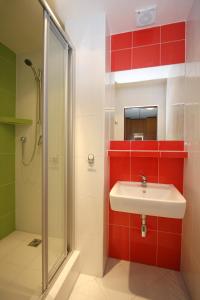Koupelna v ubytování Hotel Gól garni