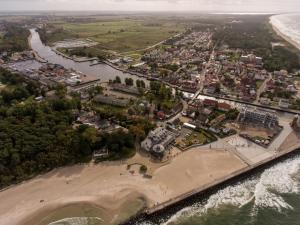 Zdjęcie z galerii obiektu Domek Apartamentowy w Darłówku