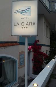 Imagen de la galería de Hotel La Giara, en Celle Ligure