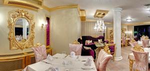 Restaurant o un lloc per menjar a Hotel Kabakum