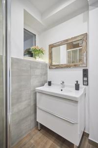 Koupelna v ubytování Saska Kępa Apartamenty + 21 fotografií