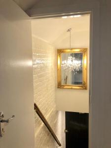 Et badeværelse på Luxury Apartment