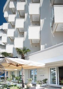 Afbeelding uit fotogalerij van SoleMare Hotel e Residence in Misano Adriatico