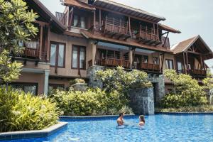 Bazén v ubytování Anantaya Resort and Spa Passikudah nebo v jeho okolí