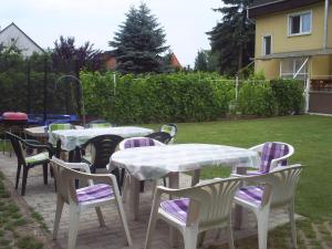 Aed väljaspool majutusasutust Harmatcsepp Apartmanház