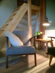 Posezení v ubytování B&B De Pastorie bij Dokkum