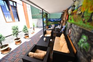 Een zitgedeelte bij Hotel Phaliashvili