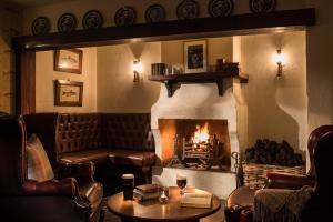 A seating area at Bushmills Inn Hotel & Restaurant 
