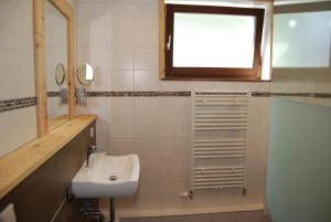 Łazienka w obiekcie Ferienhaus Pernull