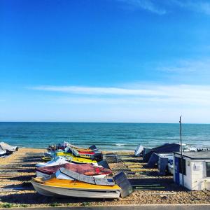 Afbeelding uit fotogalerij van 11B Beachside in Eastbourne