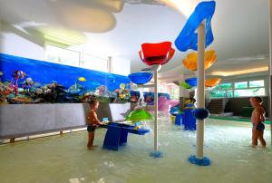Hostia v ubytovaní Vidor Resort
