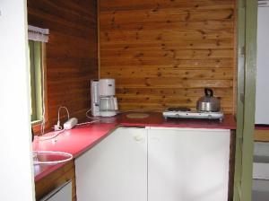 Kuchyň nebo kuchyňský kout v ubytování Nivå Camping & Cottages